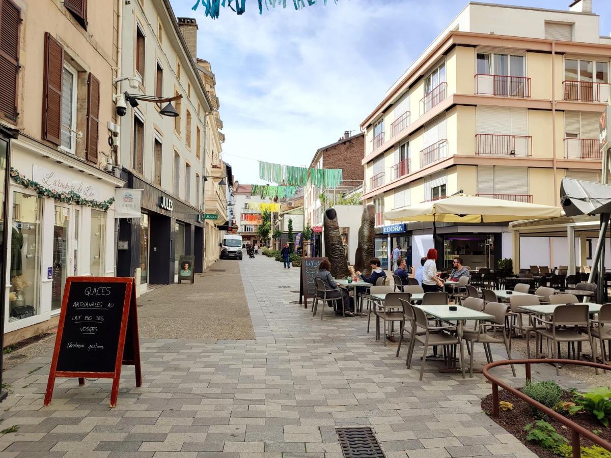 Ferienwohnung ⁂⁂ Epinal Hyper Centre / Rue Pietonne ! ⁂⁂ Exterior foto