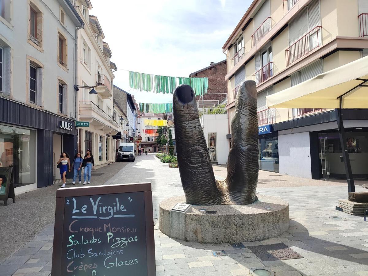 Ferienwohnung ⁂⁂ Epinal Hyper Centre / Rue Pietonne ! ⁂⁂ Exterior foto